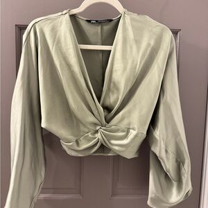 Zara Women's Light Green Knot Front Blouse